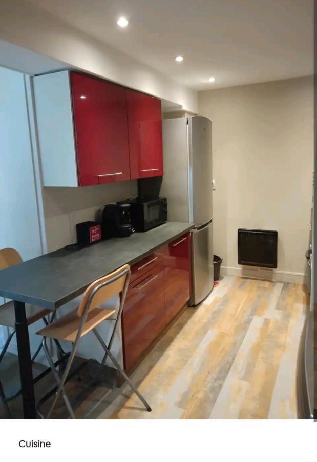 Appartement Charmant Duplex Dans Le Centre Historique De Sedan Extérieur photo