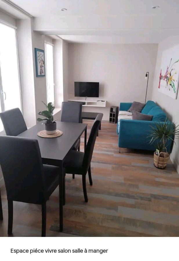 Appartement Charmant Duplex Dans Le Centre Historique De Sedan Extérieur photo